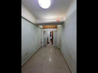 Sheung Wan - 62-64, Queen's Road West 10