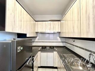 Mid Levels Central - Hillsborough Court Block 2 09