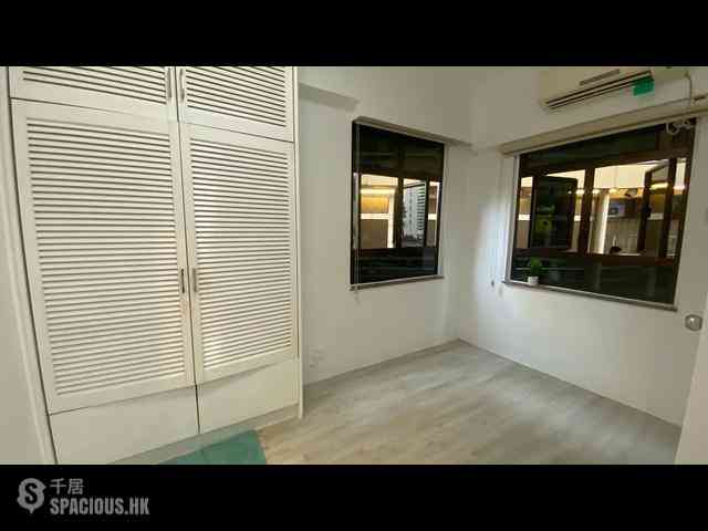 Mid Levels Central - Rich Court 07