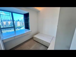 West Kowloon - Sorrento Phase 2 Block 1 07