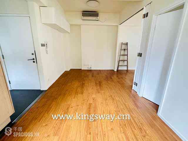 Soho - 22, Elgin Street 01