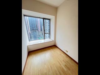 Sai Ying Pun - Island Crest 04