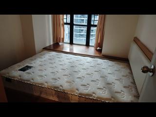 Wan Chai - Tai Yuen Court 05