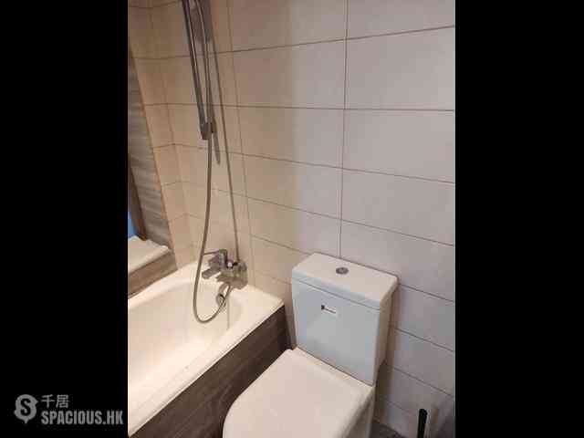 Sai Ying Pun - Island Crest 05