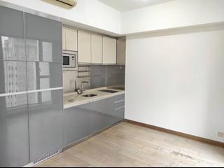Sai Ying Pun - Island Crest 02