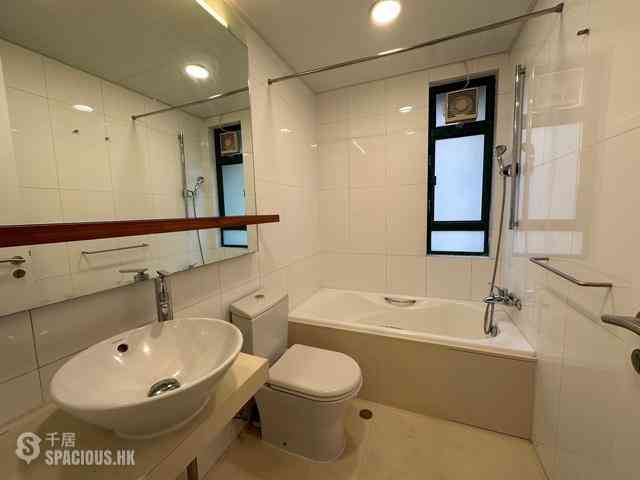 Mid Levels Central - Hillsborough Court Block 1 11