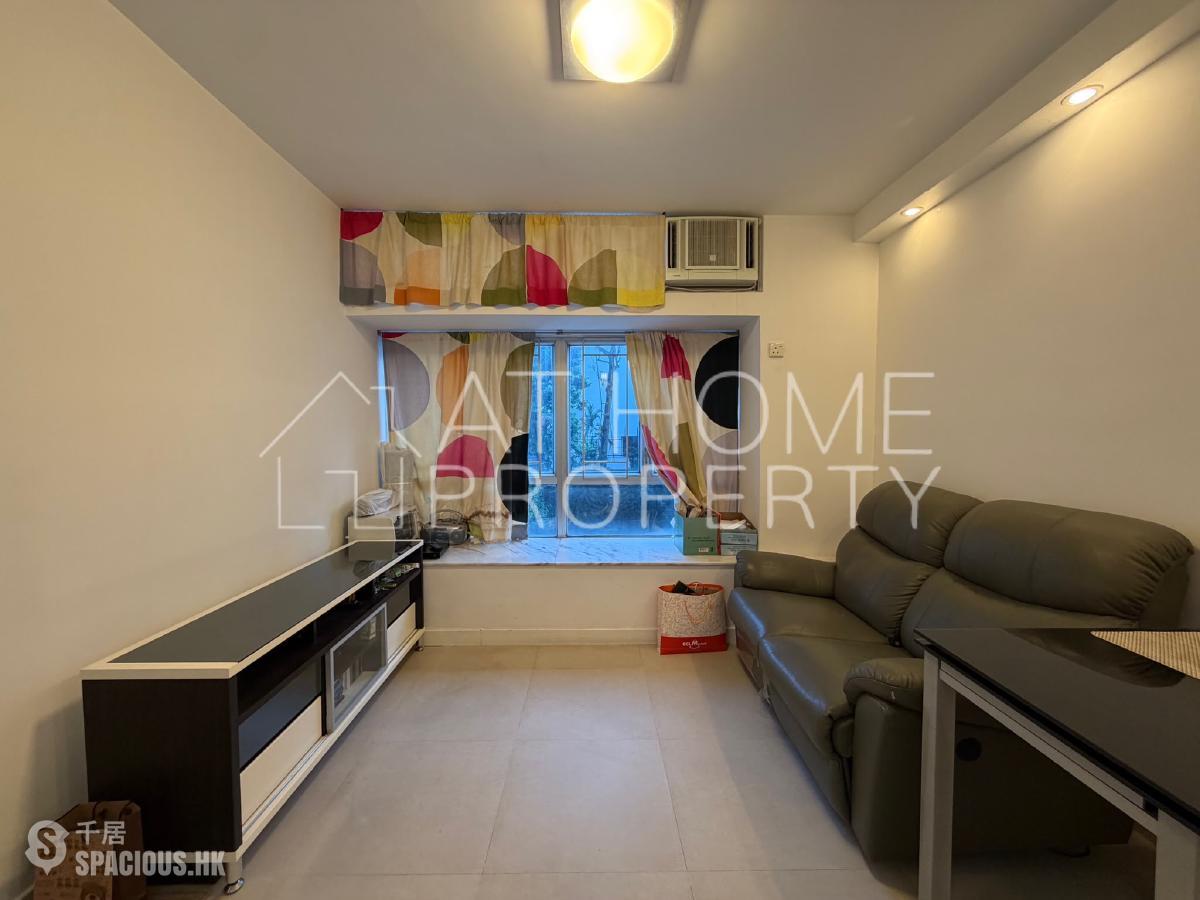 Shek Tong Tsui - Fortune Villa 01