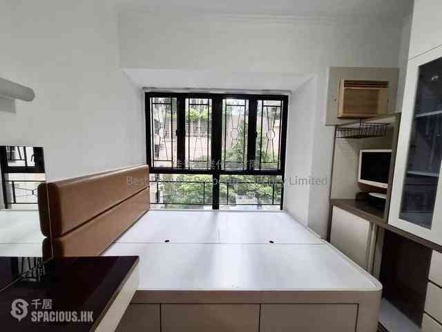 Shek Tong Tsui - Yick Fung Garden 03