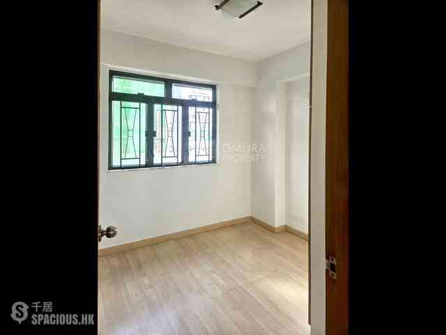Sai Ying Pun - True Light Building 02