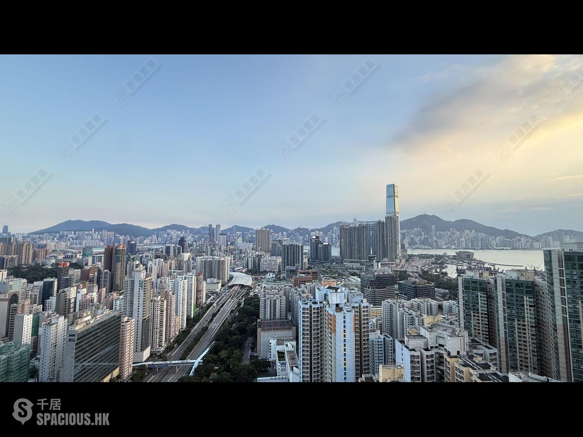 Tai Kok Tsui - The Hermitage 01