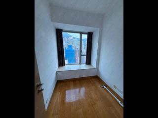 Sai Ying Pun - Island Crest Block 1 04