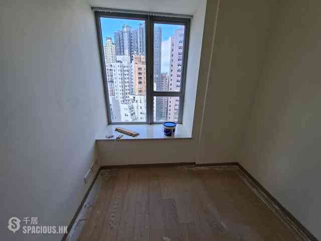 Sai Ying Pun - The Summa 08