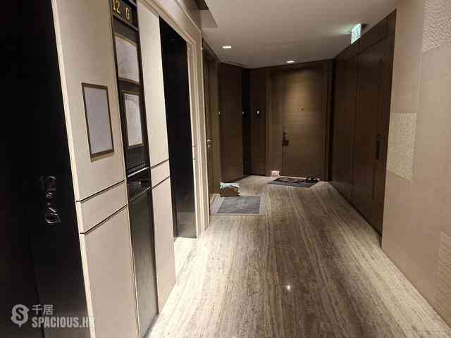 Sai Ying Pun - The Summa 13