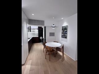 Mid Levels Central - Vantage Park Block 1 04