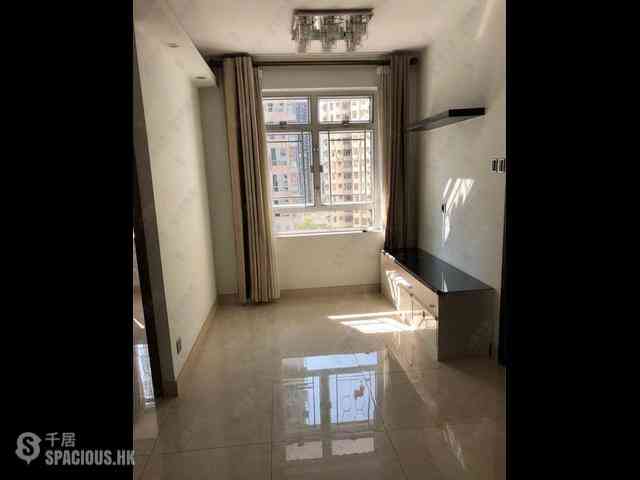 Sai Ying Pun - Kui Yan Court 03