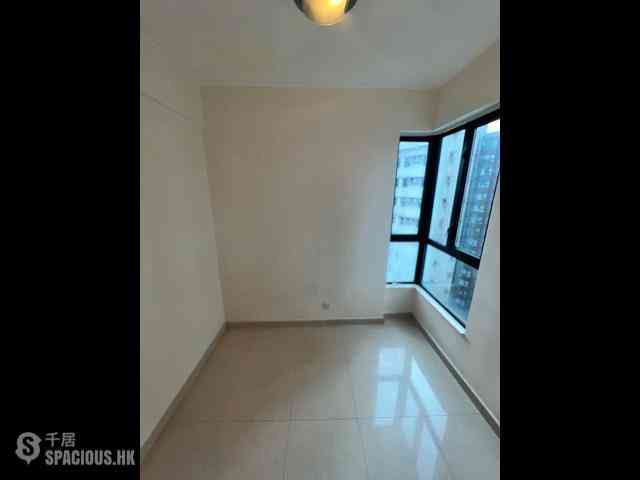 Mid Levels West - Wilton Place 04