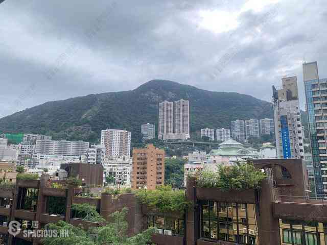 Happy Valley - The Hampton 02