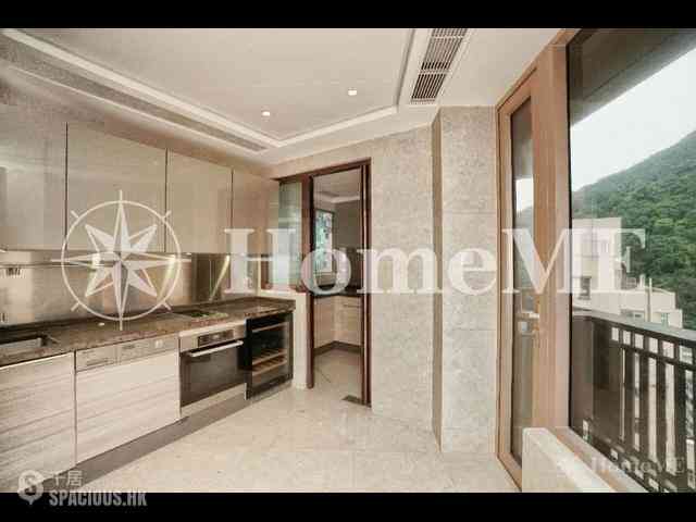 Kennedy Town - Cadogan 03