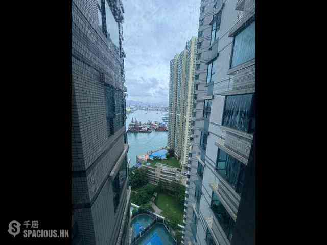 Tai Kok Tsui - The Long Beach 04