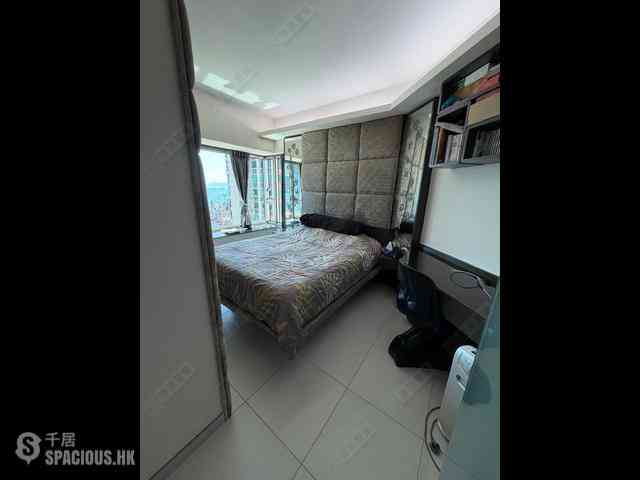 West Kowloon - Sorrento 05