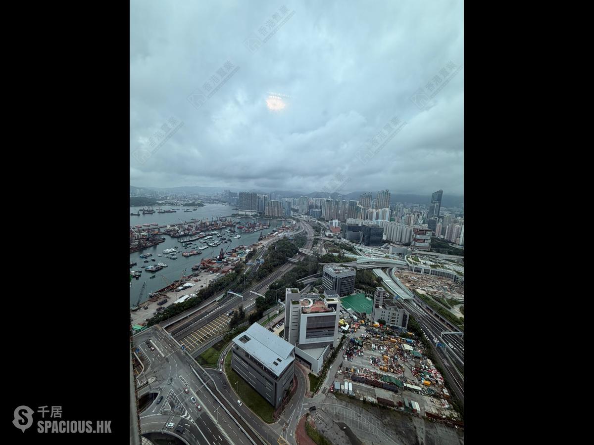 West Kowloon - Sorrento 01