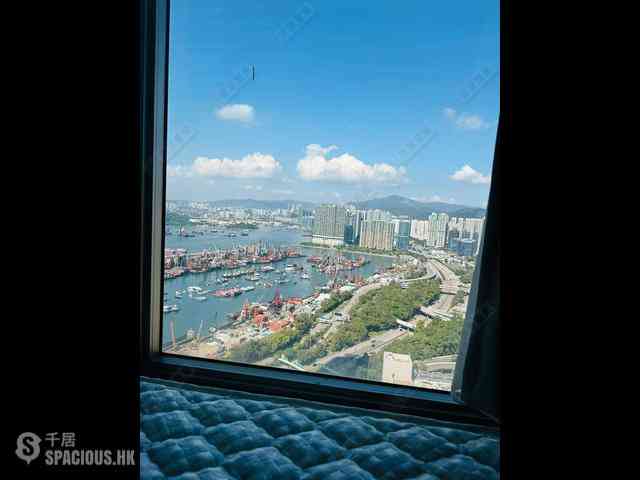 West Kowloon - Sorrento 01