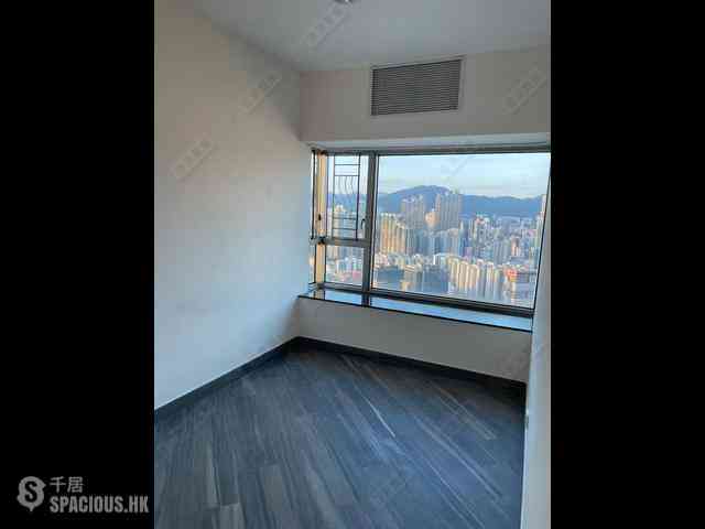 West Kowloon - Sorrento 10