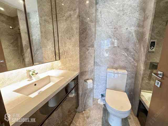 Sai Ying Pun - The Nova 04