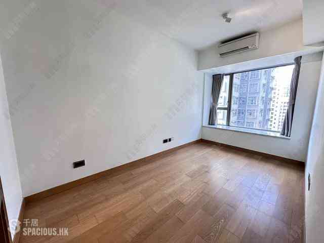Sai Ying Pun - The Nova 05