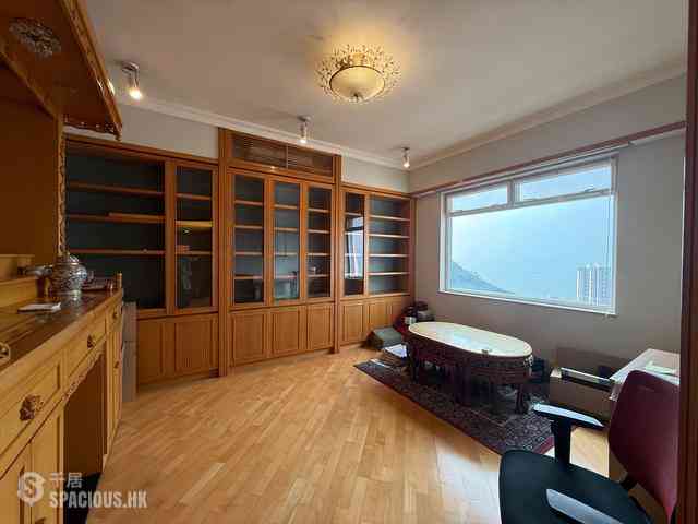 Mid Levels West - Piccadilly Mansion 14