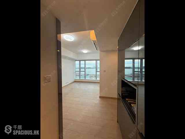 Tung Chung - Century Link Phase 2 Tower 1B 02