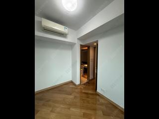 Tung Chung - Century Link Phase 2 Tower 1B 07