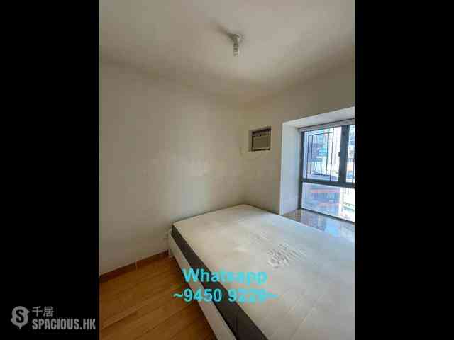 Sheung Wan - Queen's Terrace 04