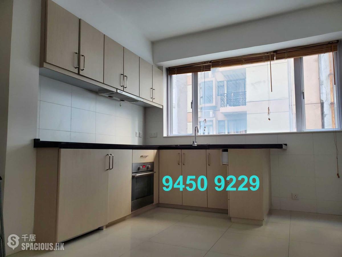 Sheung Wan - 109-111, Wing Lok Street 01
