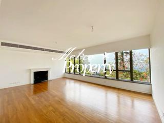 The Peak - Mount Austin Estate 02