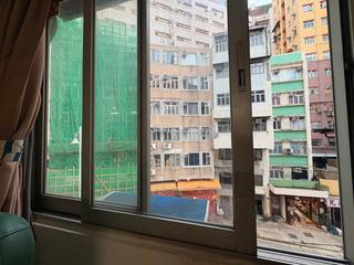 Sai Ying Pun - 220, Queen's Road West 12