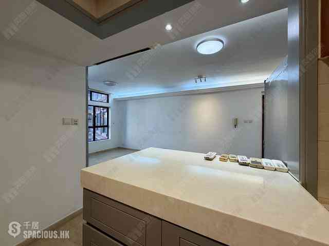 Mid Levels Central - Blessings Garden 11