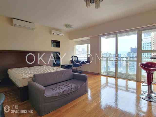 Soho - Centrestage 01