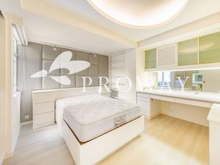 Mid Levels West - Realty Gardens Vienna Court (Block 5) 05