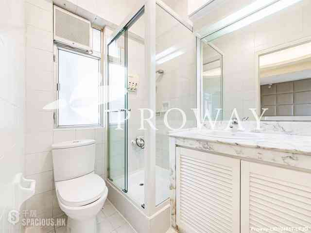 Mid Levels West - Realty Gardens Vienna Court (Block 5) 07