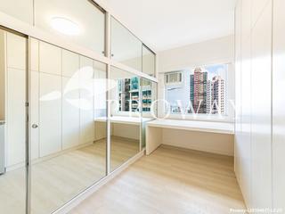 Mid Levels West - Realty Gardens Vienna Court (Block 5) 09