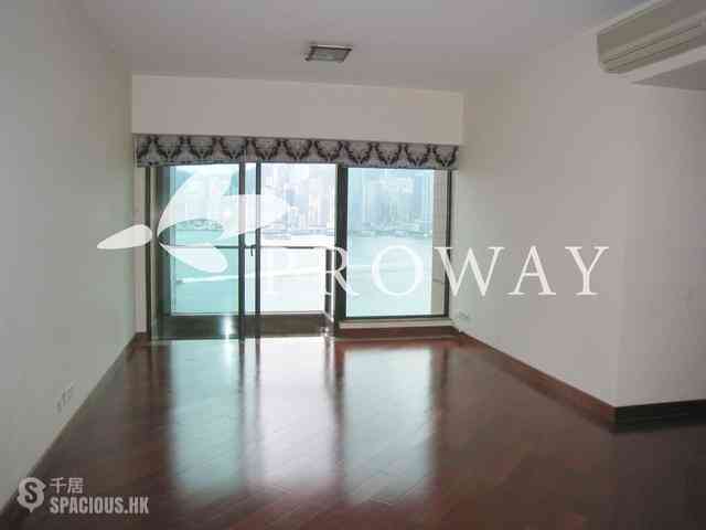 West Kowloon - The Arch 03