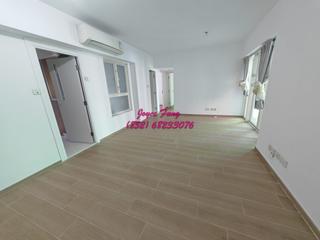 Soho - Centrestage 08