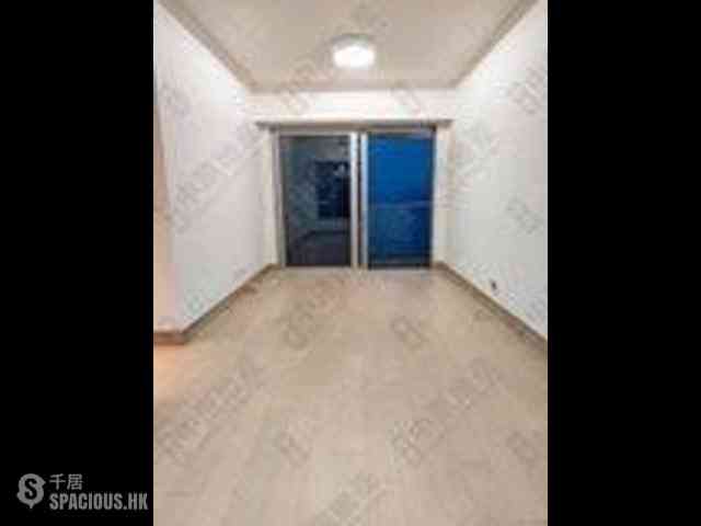 Kennedy Town - Cadogan 01