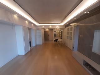 Mid Levels West - Realty Gardens Paris Court (Block 2) Paris Court 02