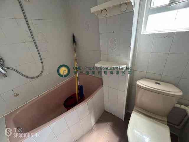 Sai Ying Pun - Hang Sing Mansion 06