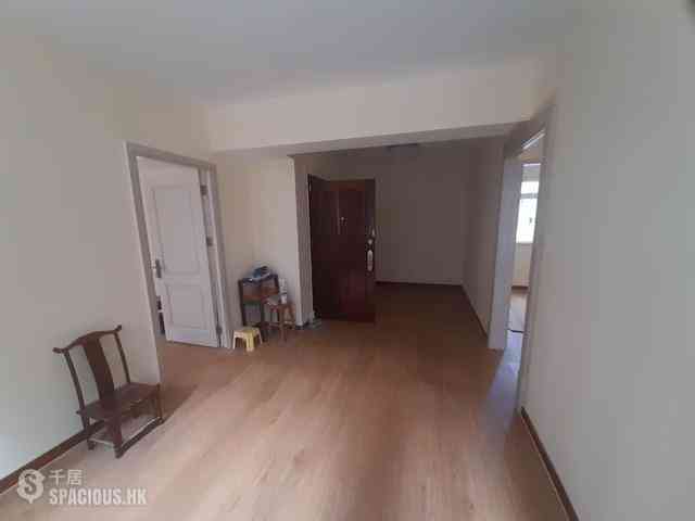 Mid Levels Central - Carlos Court 05