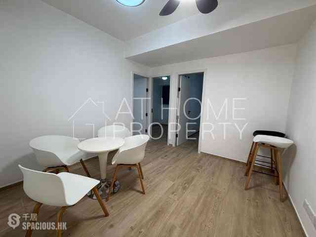 Kennedy Town - Sincere Western House 01