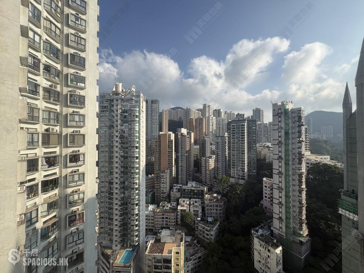 Causeway Bay - Illumination Terrace Block 1 01