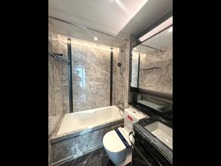 Wong Chuk Hang - The Southside Phase 3B Blue Coast Tower 2A 08